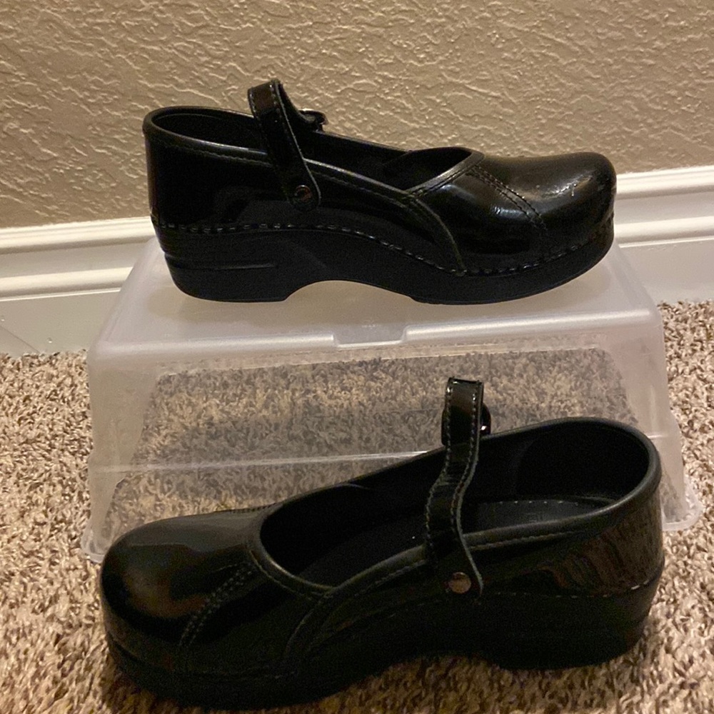 Dansko Women's Black Mary Jane Clog Size 37 (6.5-7W US)